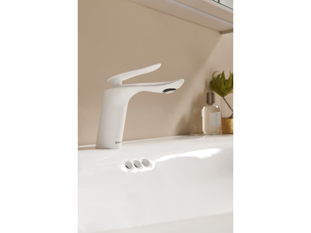 面盆龙头 YU 羽系列 WYEF-121011W Ying1